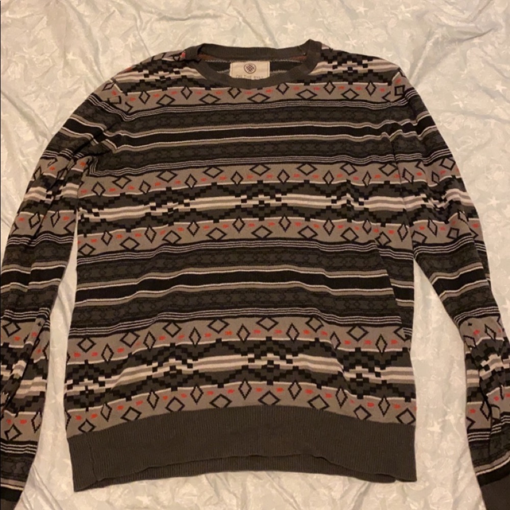 On The Byas Sweater Long Sleeve Size Medium